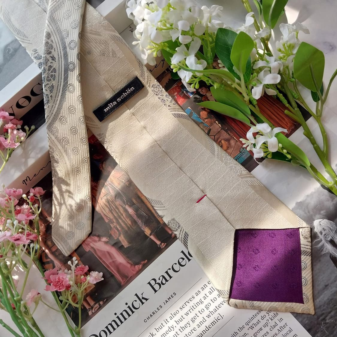 밀라숀 실크 아이보리 플라워 패턴 넥타이 9.3cm A+등급 K2361
 상품이미지4