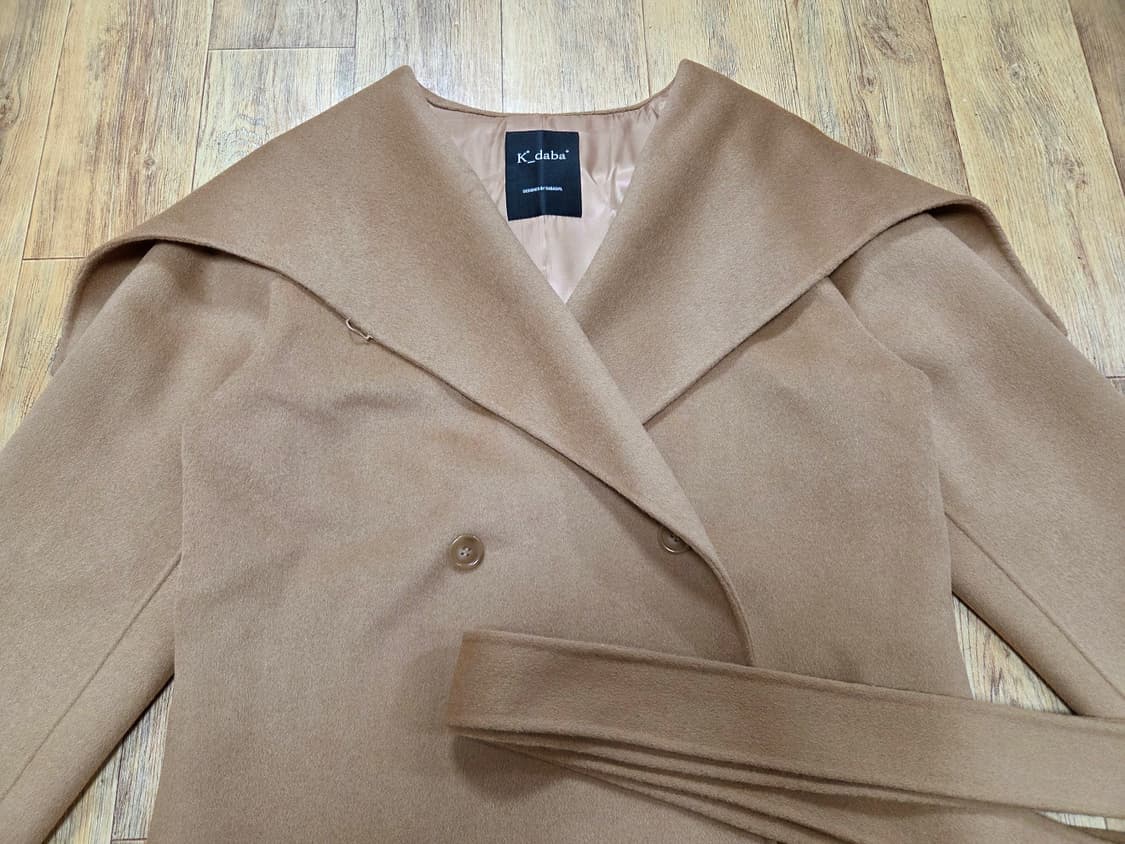 다바걸(DABAGIRL) 블로스 핸드코트 프리사이즈 새상품 상품이미지6