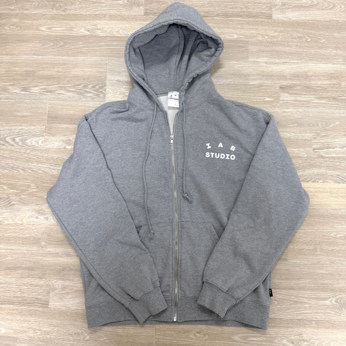 아이앱스튜디오 후드집업 L 상품이미지1