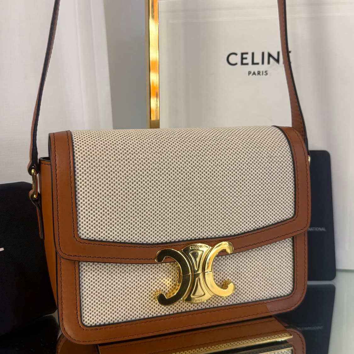 셀린느 텍스타일 틴 트리옹프 백 숄더백 상품이미지2