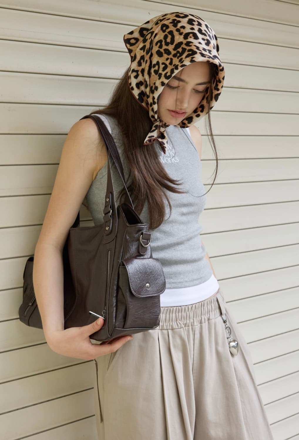 뉴욕웍스 LEOPARD BANDANA SCARF_브라운 상품이미지7