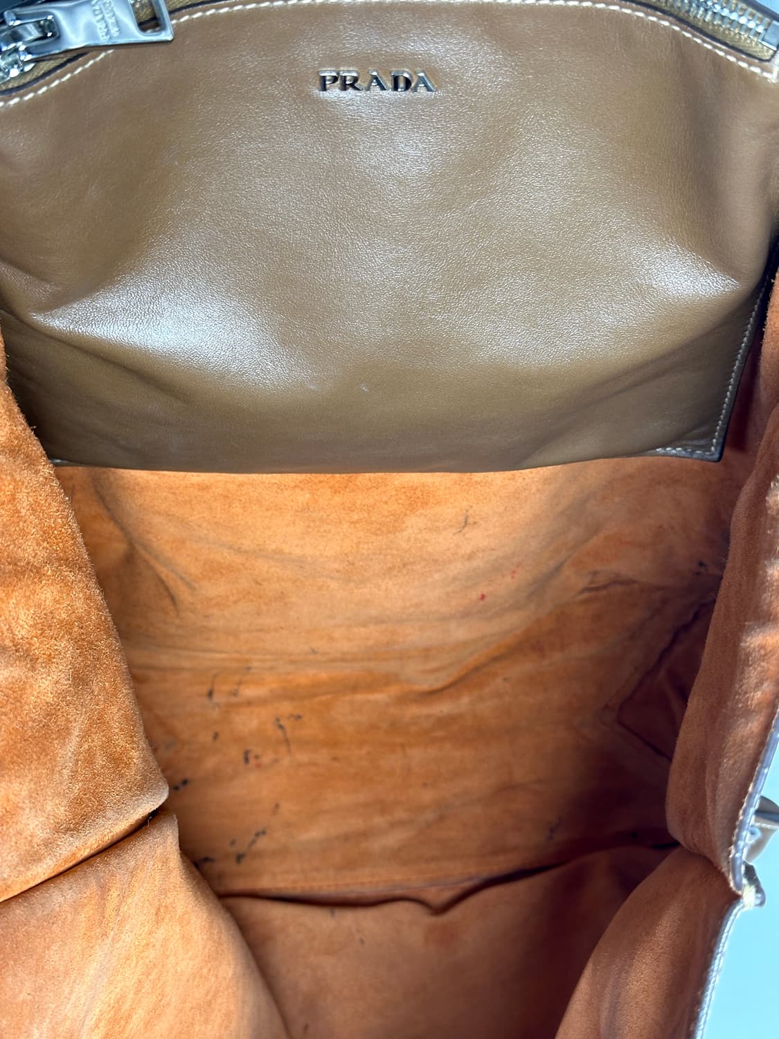 프라다 소프트 카프 레더 토트백  상품이미지7