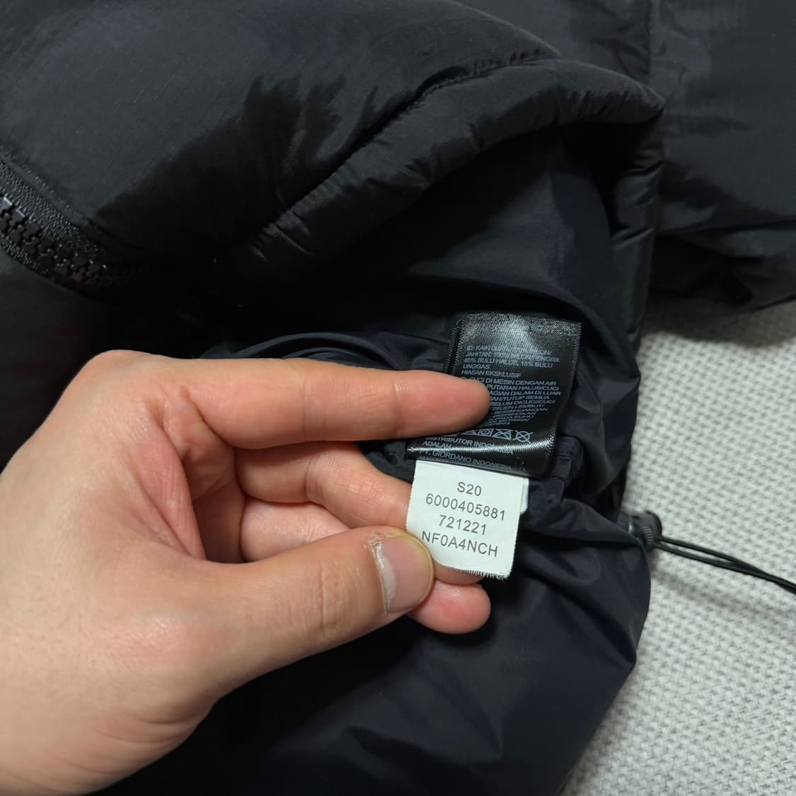 노스페이스 700 눕시 패딩 상품이미지4