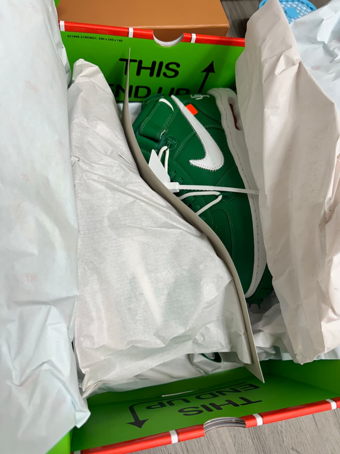 나이키 에어포스1X오프화이트 상품이미지1