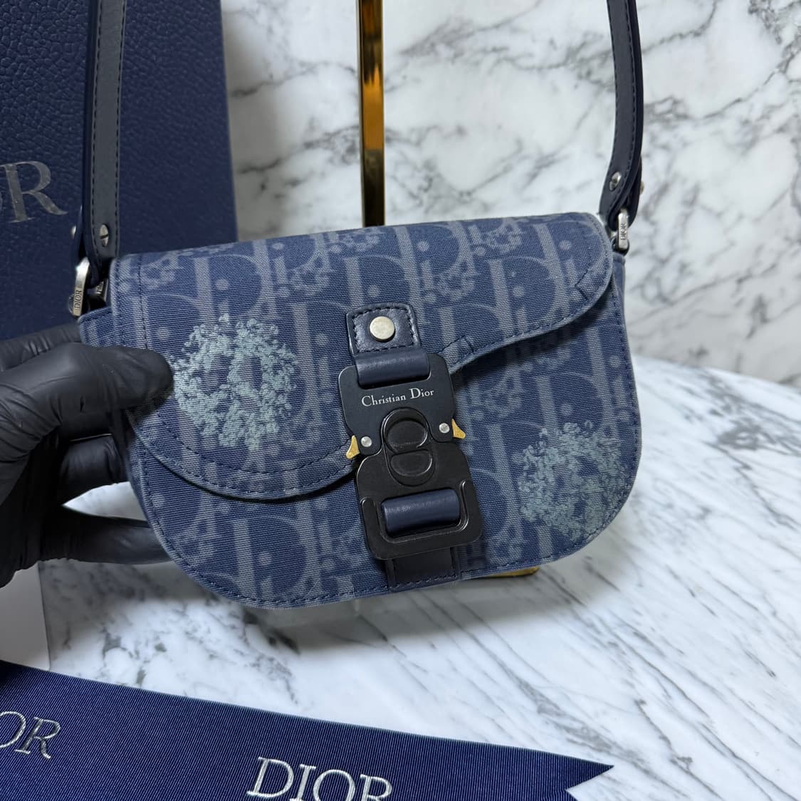 디올x데님 티어스 오블리크 새들 미니 플랩 크로스백 메신저백 상품이미지2
