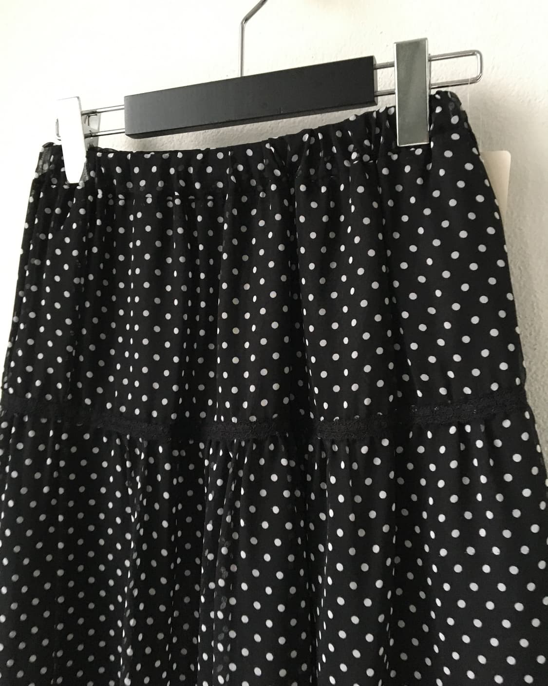 Crochet trimming dot pattern midi skirt 상품이미지2