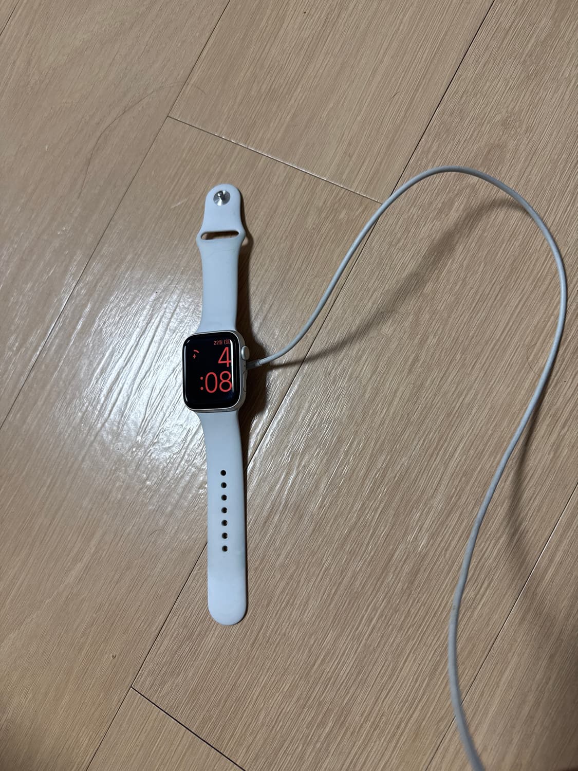 애플워치5 44mm gps 화이트 상품이미지3