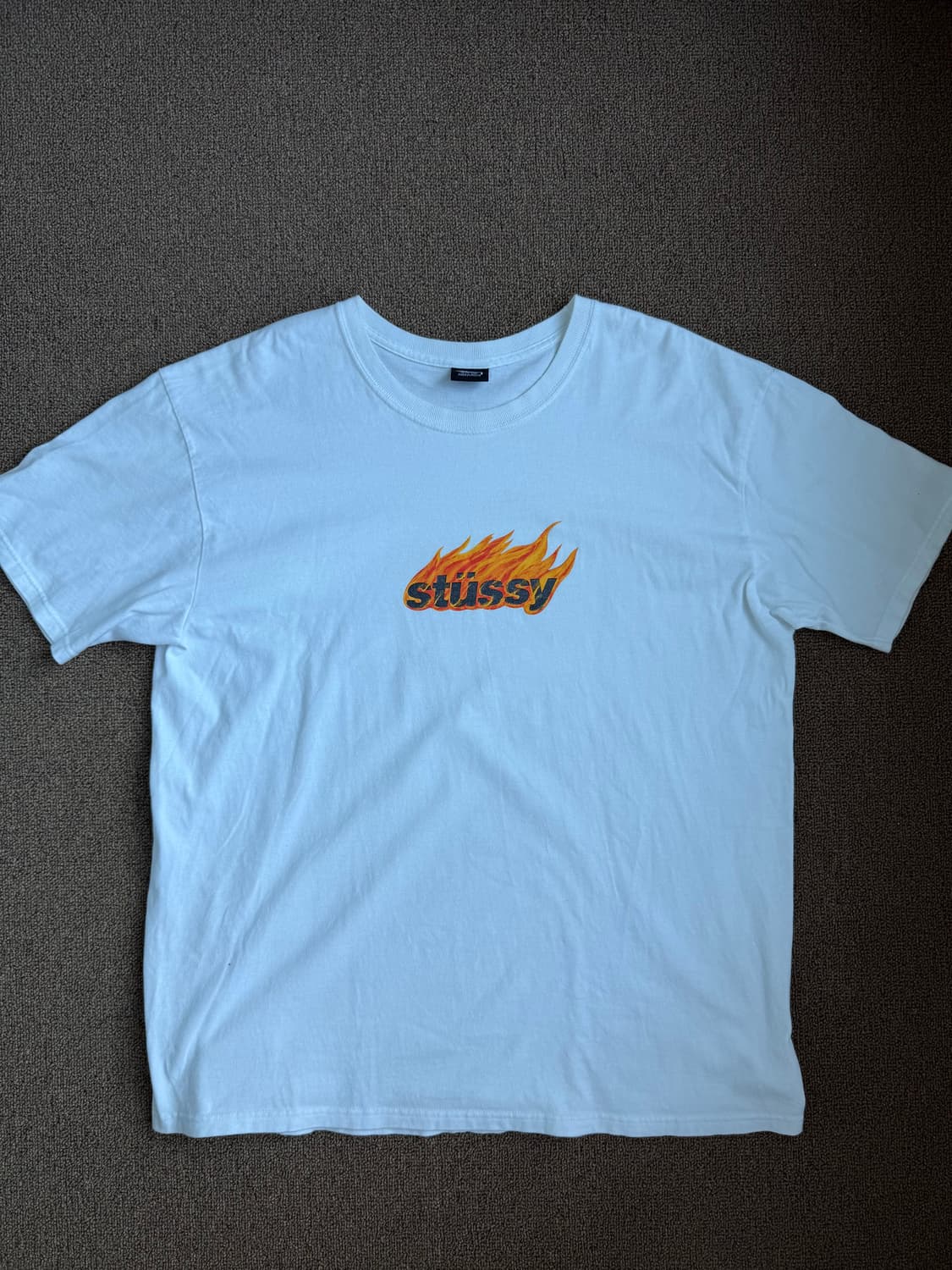 Stüssy Flame Logo Tee 스투시 플레임 로고 반팔 티셔츠 상품이미지1
