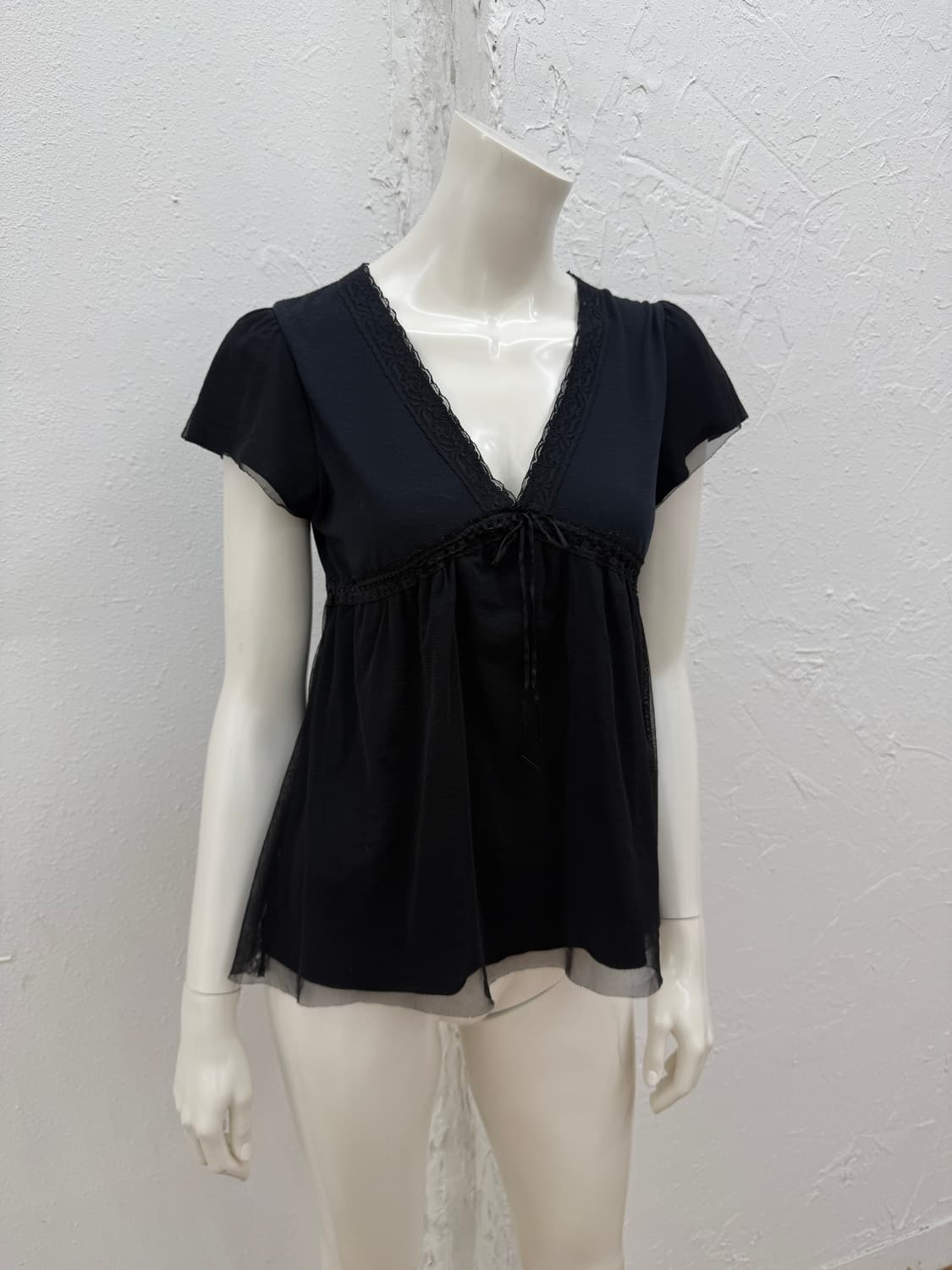 빈티지 블랙 레이스 리본 블라우스 상품이미지1