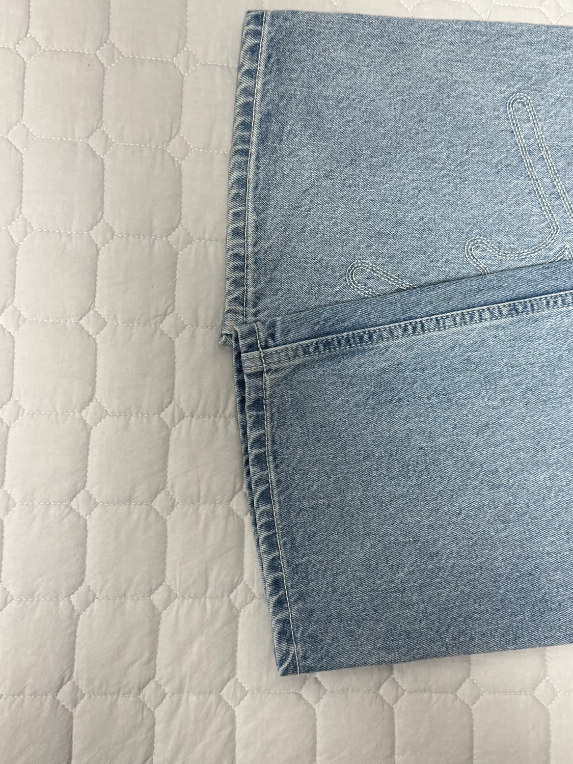 디스이즈네버댓(디네댓) 데님팬츠 (Web Embroidery Jeans) 상품이미지3