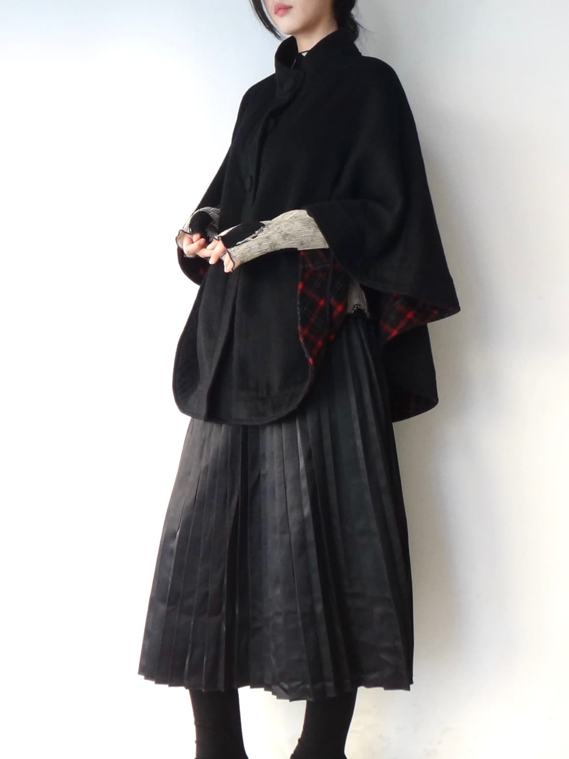 Wide 4 button poncho coat / 판초 코트 상품이미지7