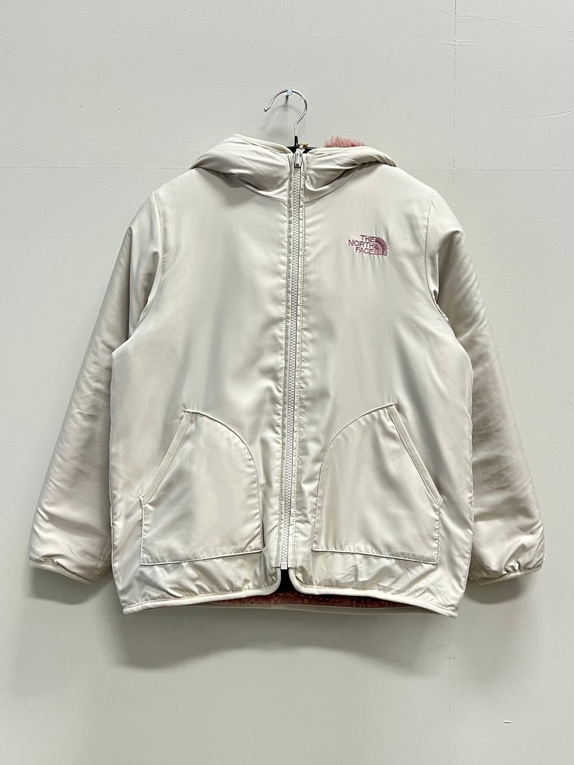 노스페이스 키즈 리버시블 양털 셰르파 후드자켓 베이비핑크 상품이미지4