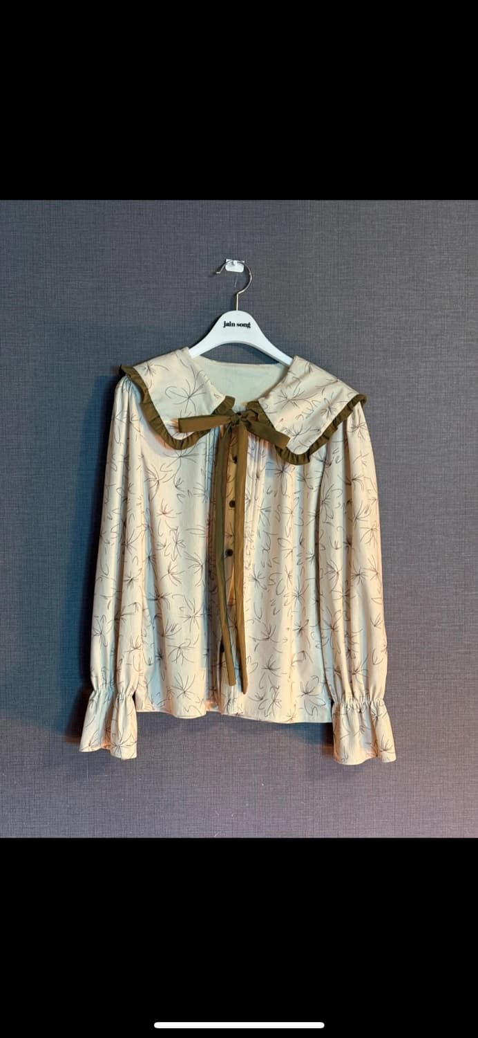 빅 카라 블라우스 아이보리 Japan 상품이미지1