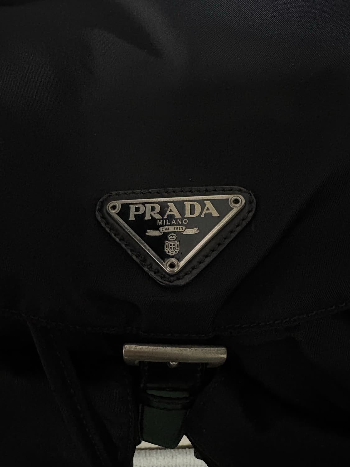 프라다 백팩 미듐 상품이미지5