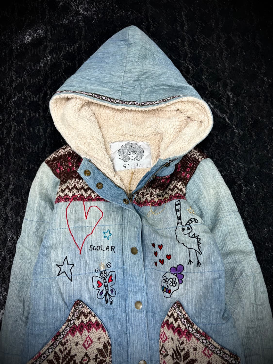“Scolar” Kitsch&Hippie Mood White Fur Ho 상품이미지5