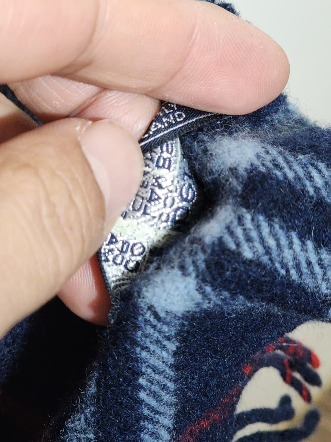 (정품) 버버리 머플러 체크 네이비 목도리 램스울  상품이미지5