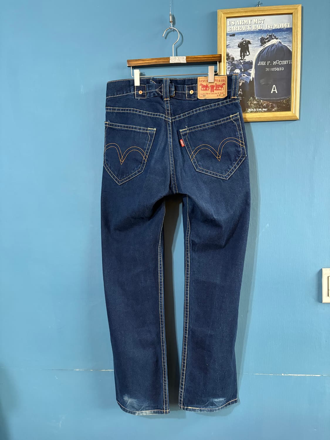 00‘s Levis 902 Type One Denim pant.  상품이미지8