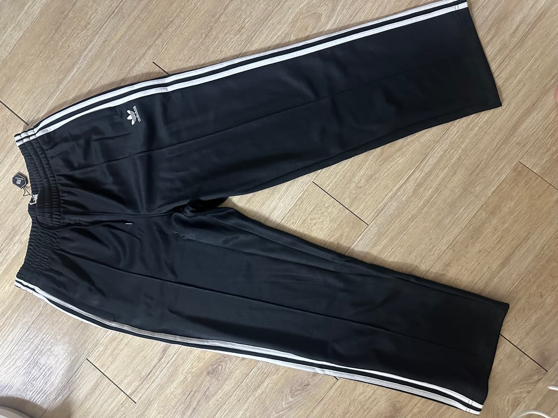 (새상품) 아디다스 베기 핏 파이어버드 트랙팬츠 상품이미지1