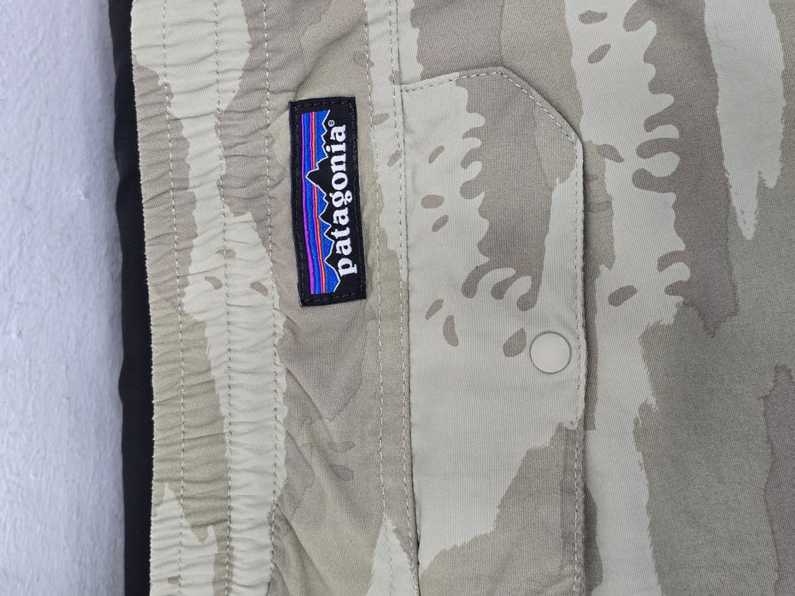 파타고니아 밀리터리 카모 배기스 팬츠xs 상품이미지3