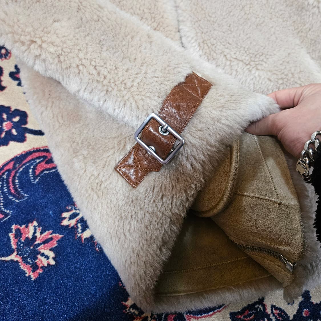 A&D아뜰리에 20FW 사가퍼 여우털 양가죽 양털 무스탕  상품이미지6