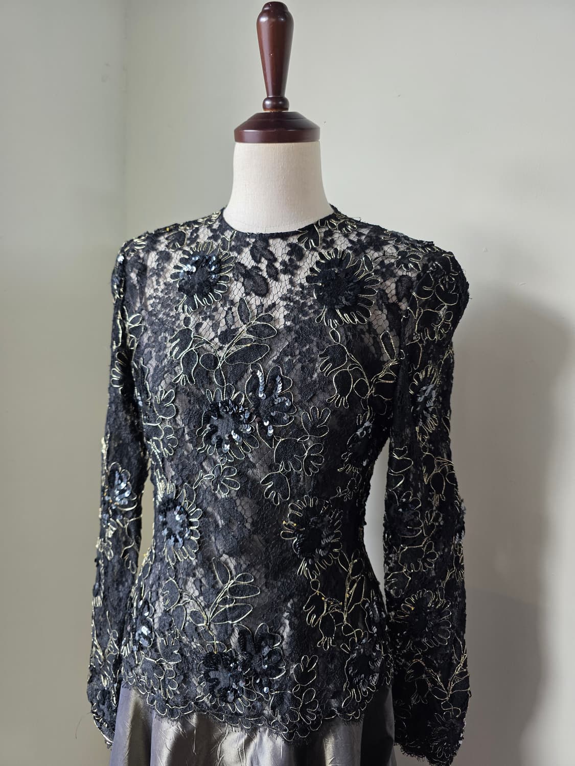 시퀸 시스루 레이스 원피스 상품이미지1