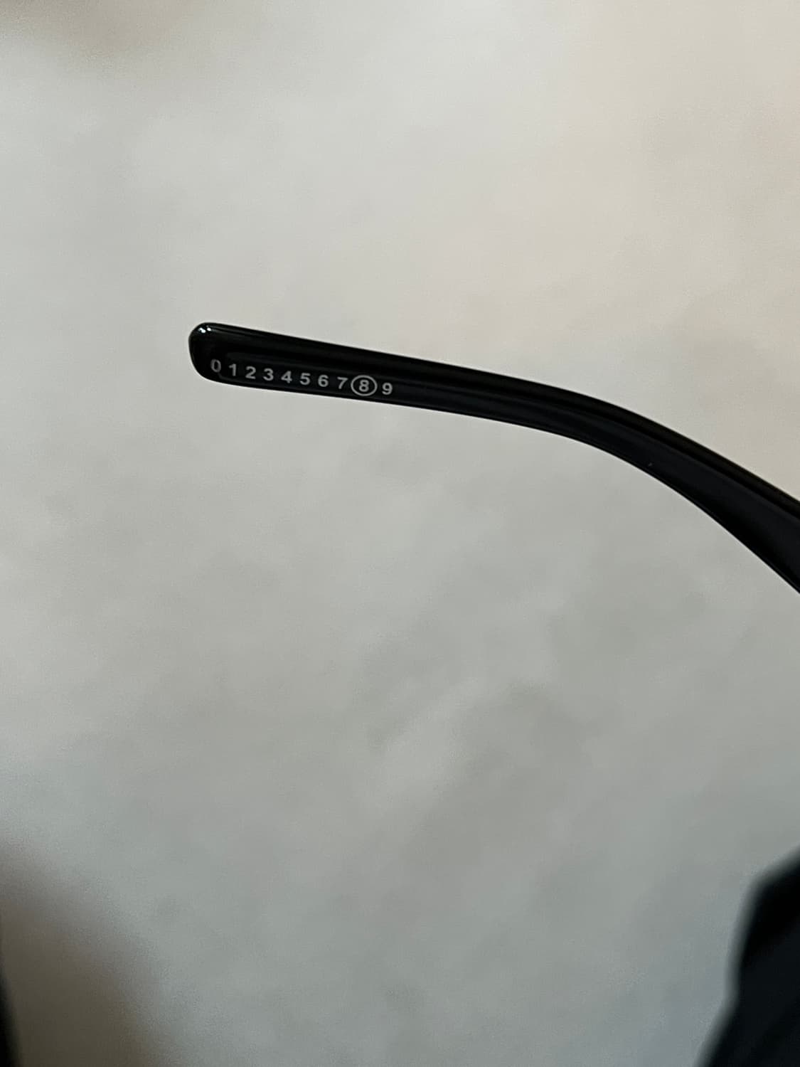 젠틀몬스터 마르지엘라 mm210 상품이미지8