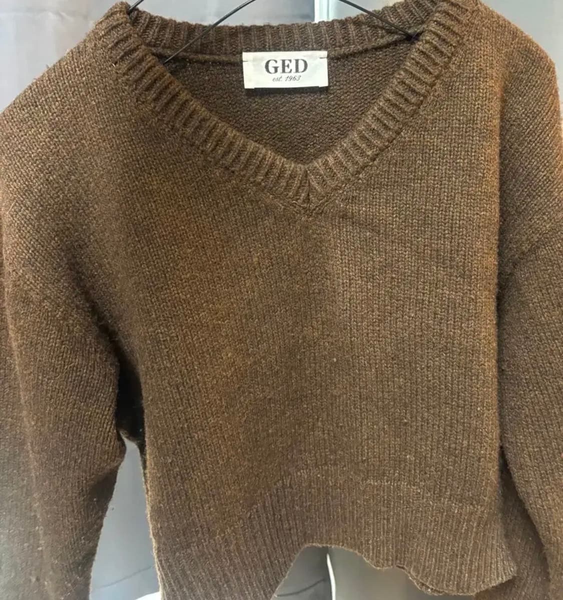 GED 게드 풀오버니트 브라운 상품이미지2