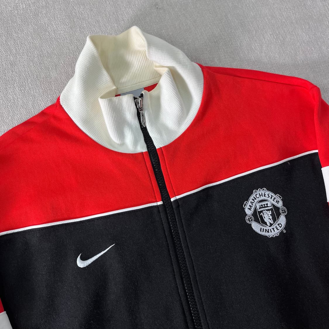 100 나이키 맨유 올드스쿨 트랙탑 져지  상품이미지2