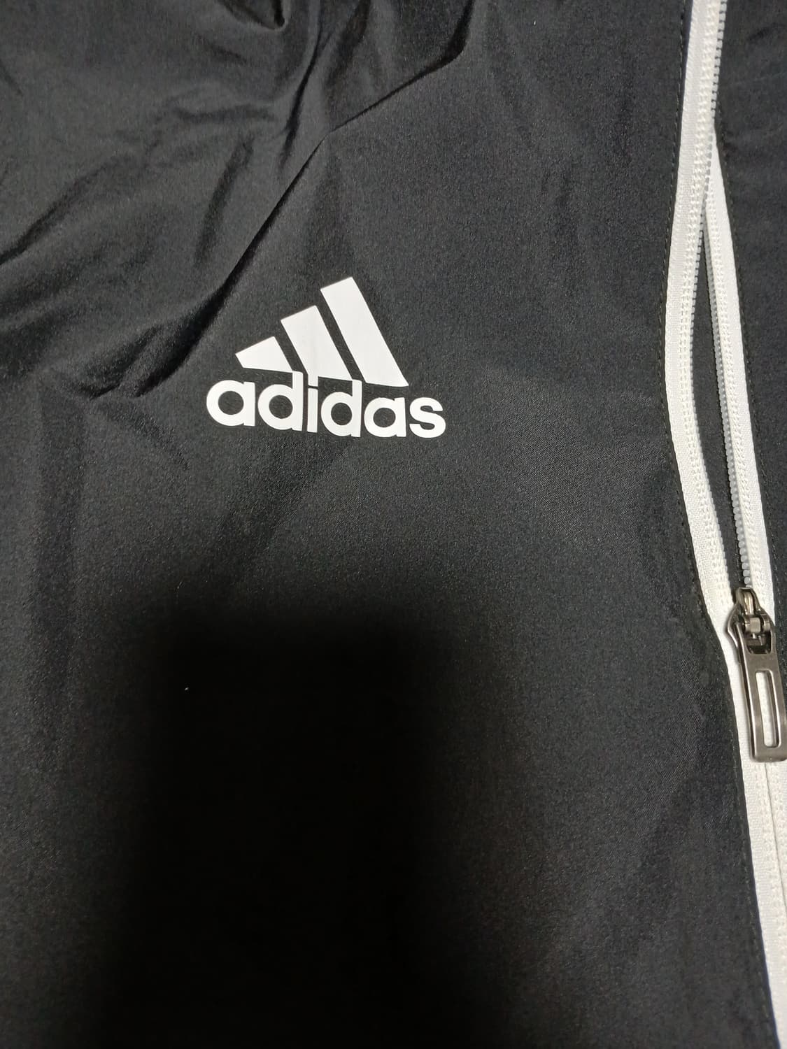 남여공용 아디다스 바람막이 adidas 새상품수준 M사이즈 상품이미지3