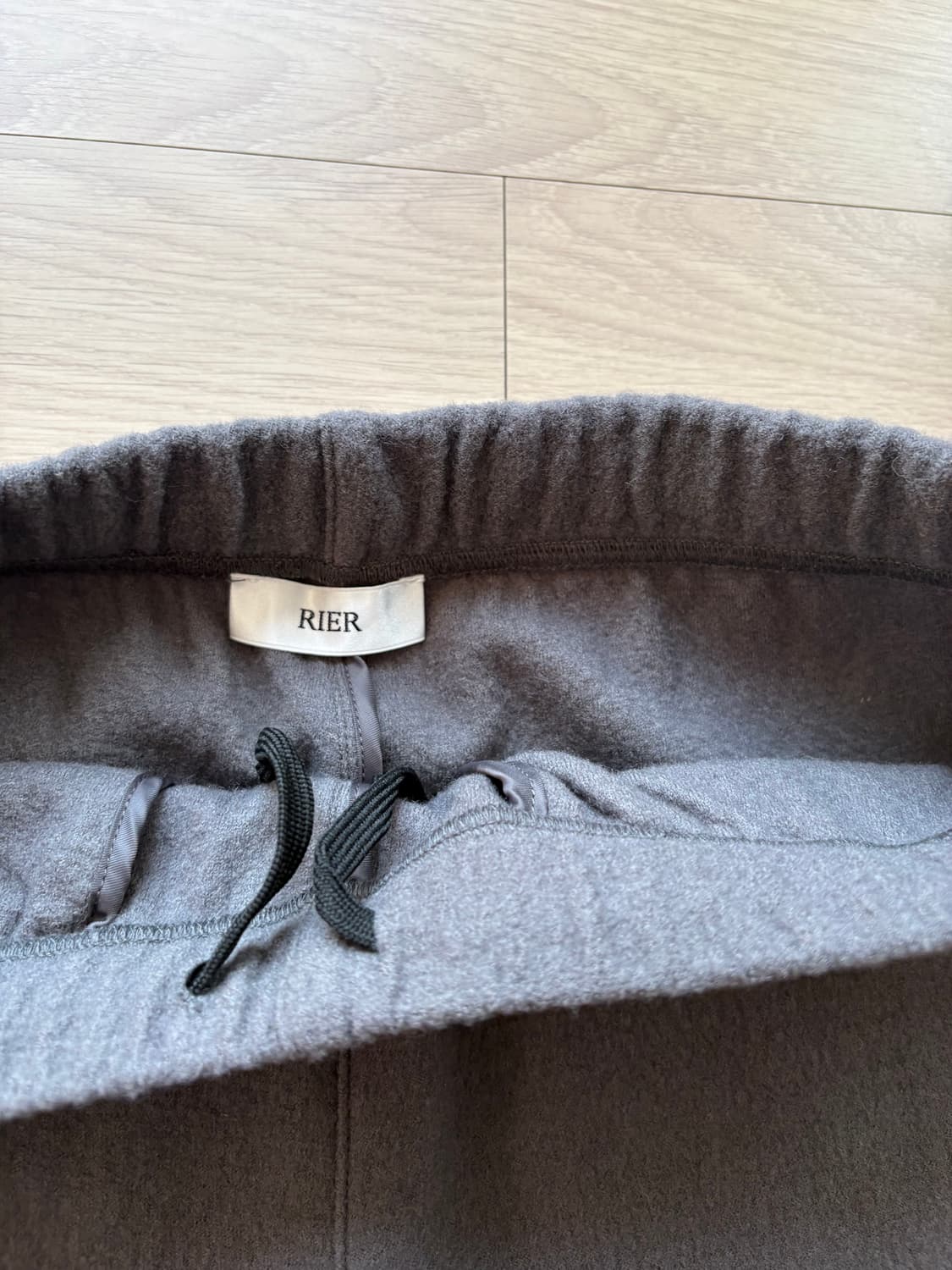 리에르 플리스 트라우저 상품이미지3