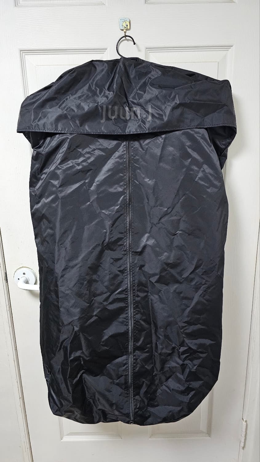 48 준지 데님 마원 트러커 디자인 MA-1 점퍼 블랙 23FW 착장 상품이미지3