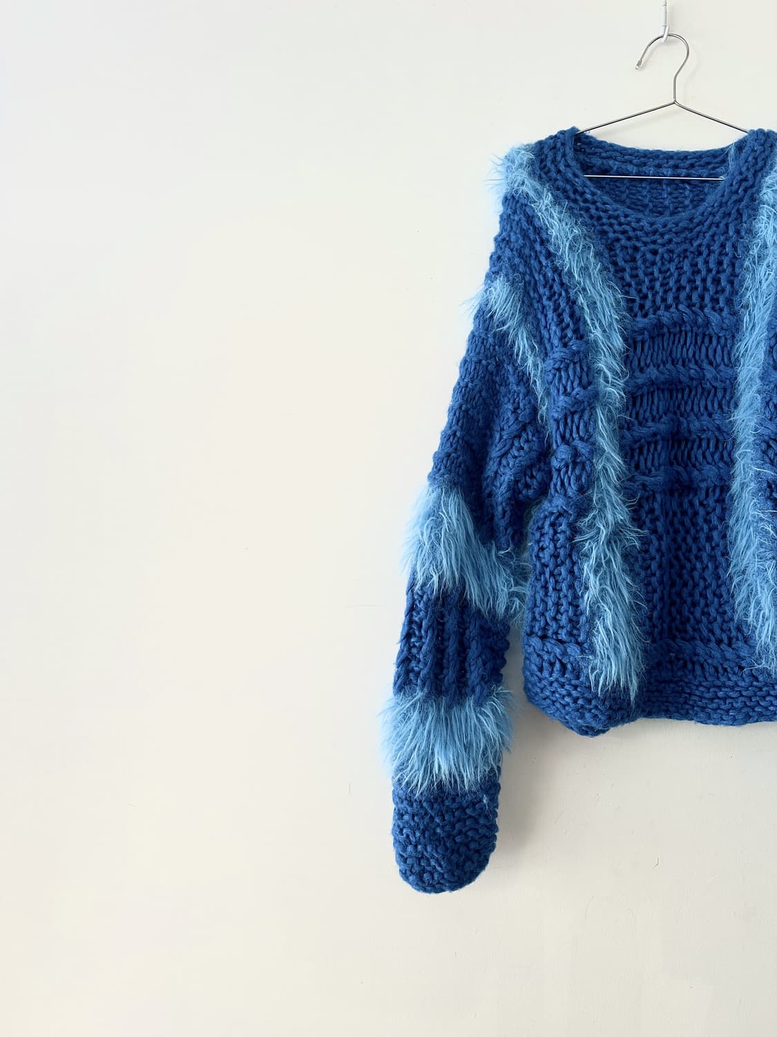 Rib detail fur knit / blue 상품이미지2