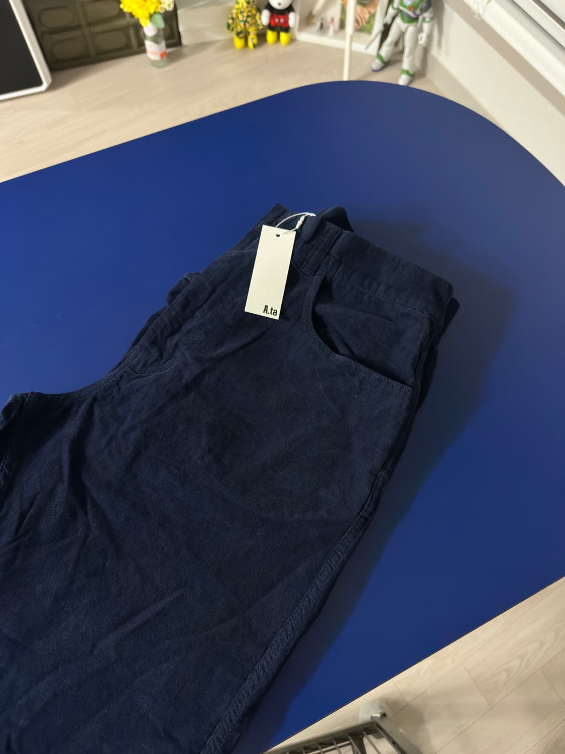 [새상품] 에이타 코듀로이 팬츠 S 상품이미지4