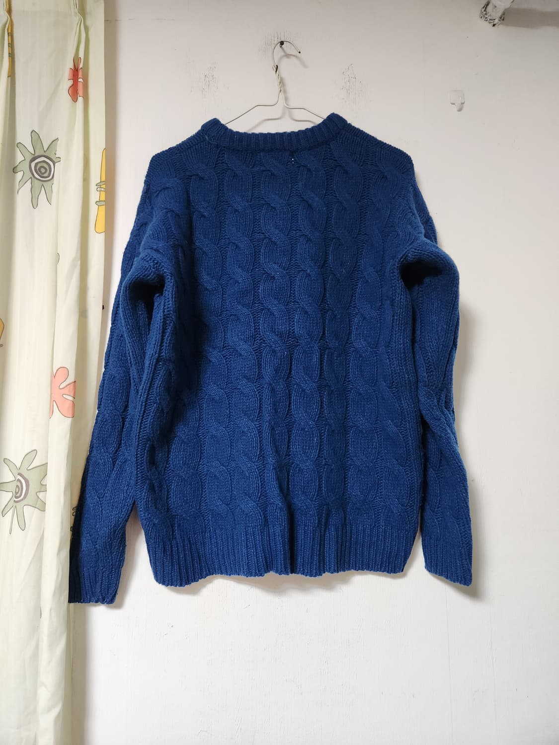 꽈배기 니트 스웨터 블루 F 상품이미지2