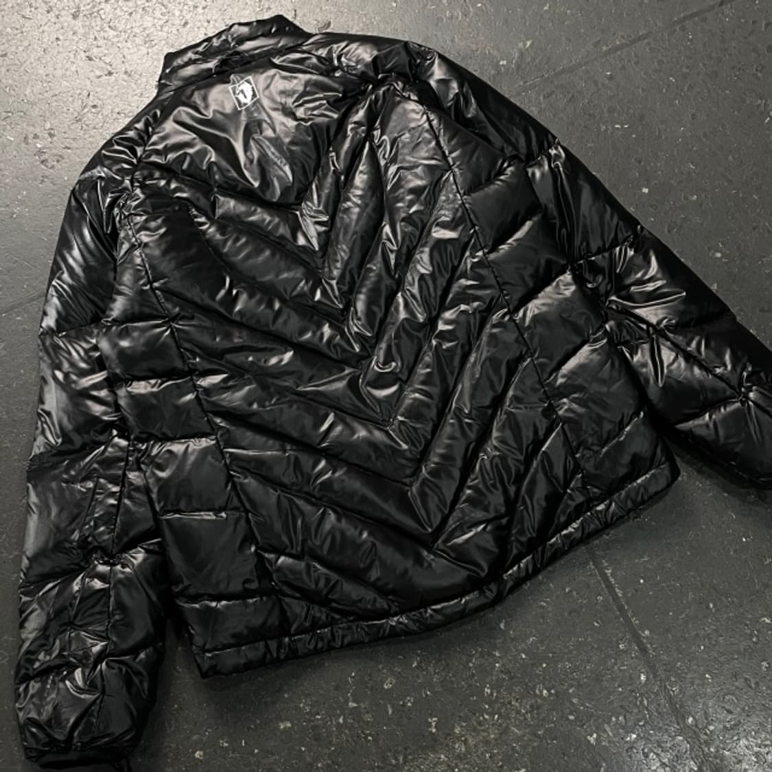 100 블랙야크 유광 경량패딩 상품이미지7