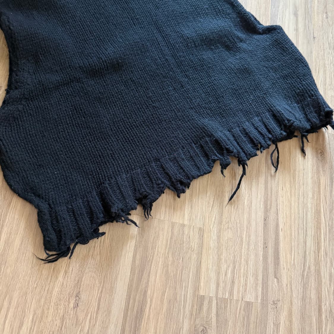 [PERVERZE] crash turtle sleeveless knit 상품이미지3