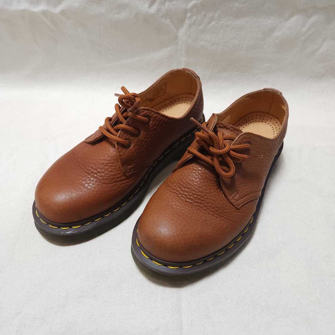 [3UK] 닥터마틴 1461 3홀 (225~230) 상품이미지1