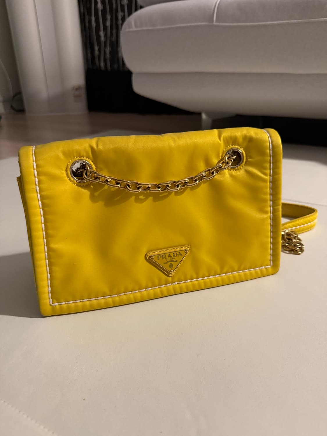 프라다 체인백 상품이미지1