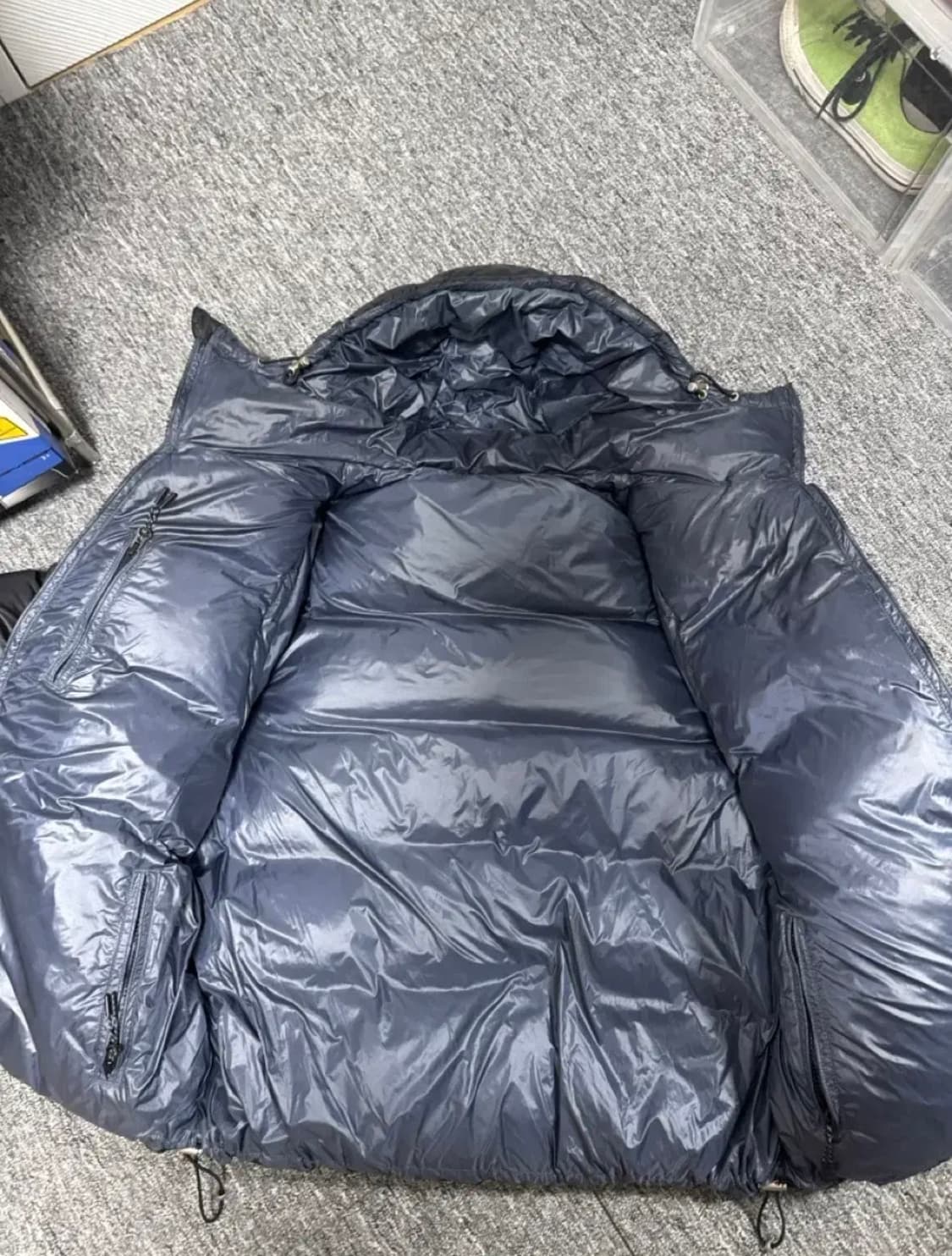 더 바이닐 하우스 리버시블 패딩 M (급처) 상품이미지5