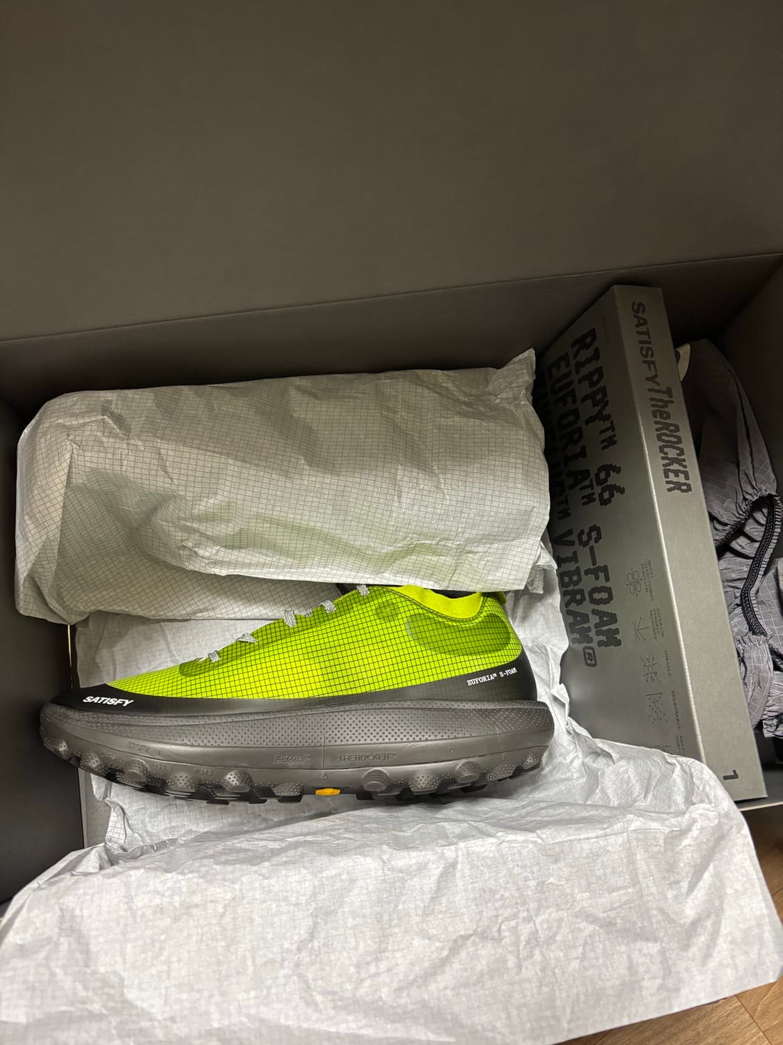 Satisfy The Rocker US 9.5 (275) 상품이미지1