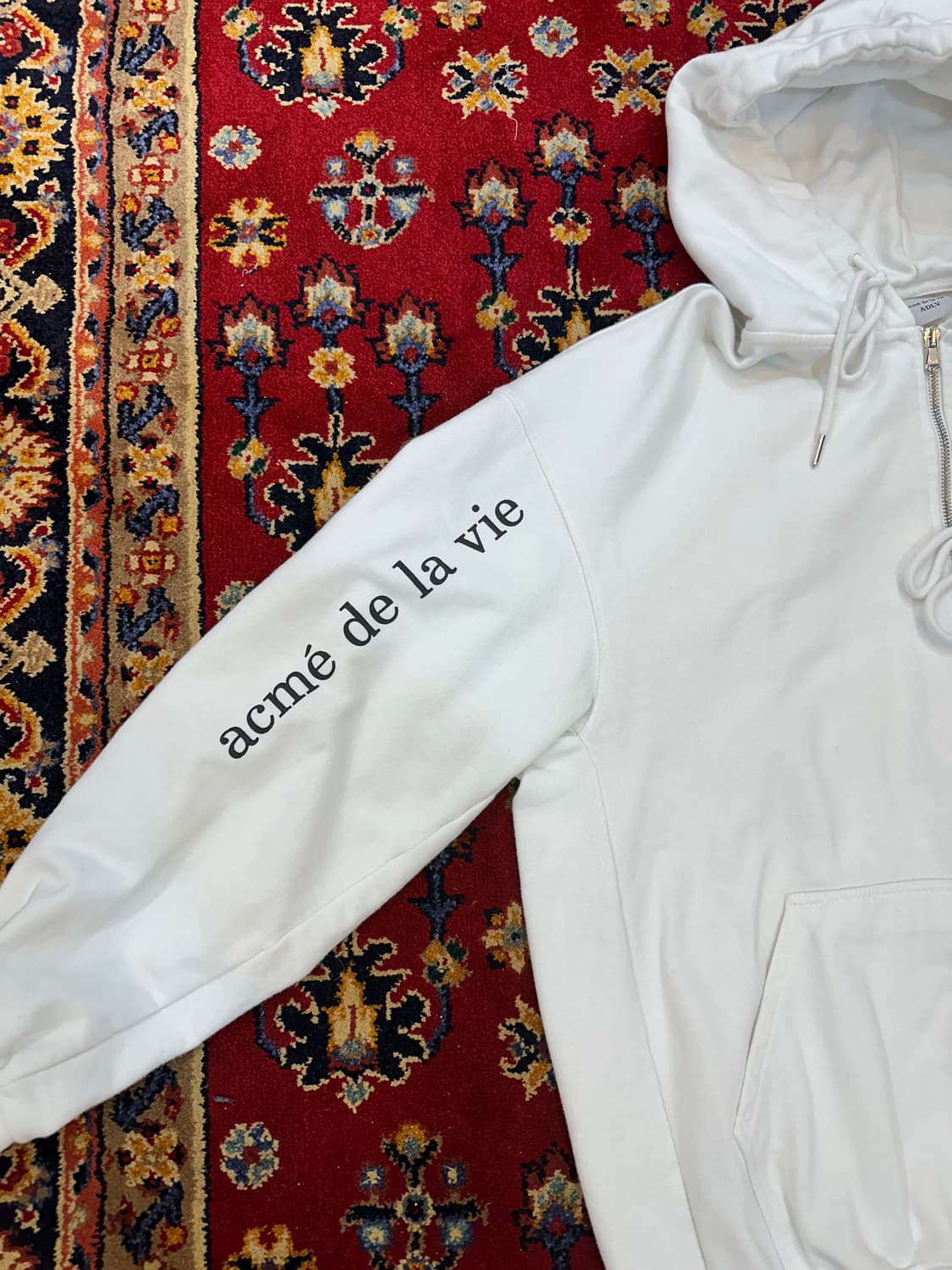 아크메드라비 그래픽 후드집업 화이트 상품이미지2