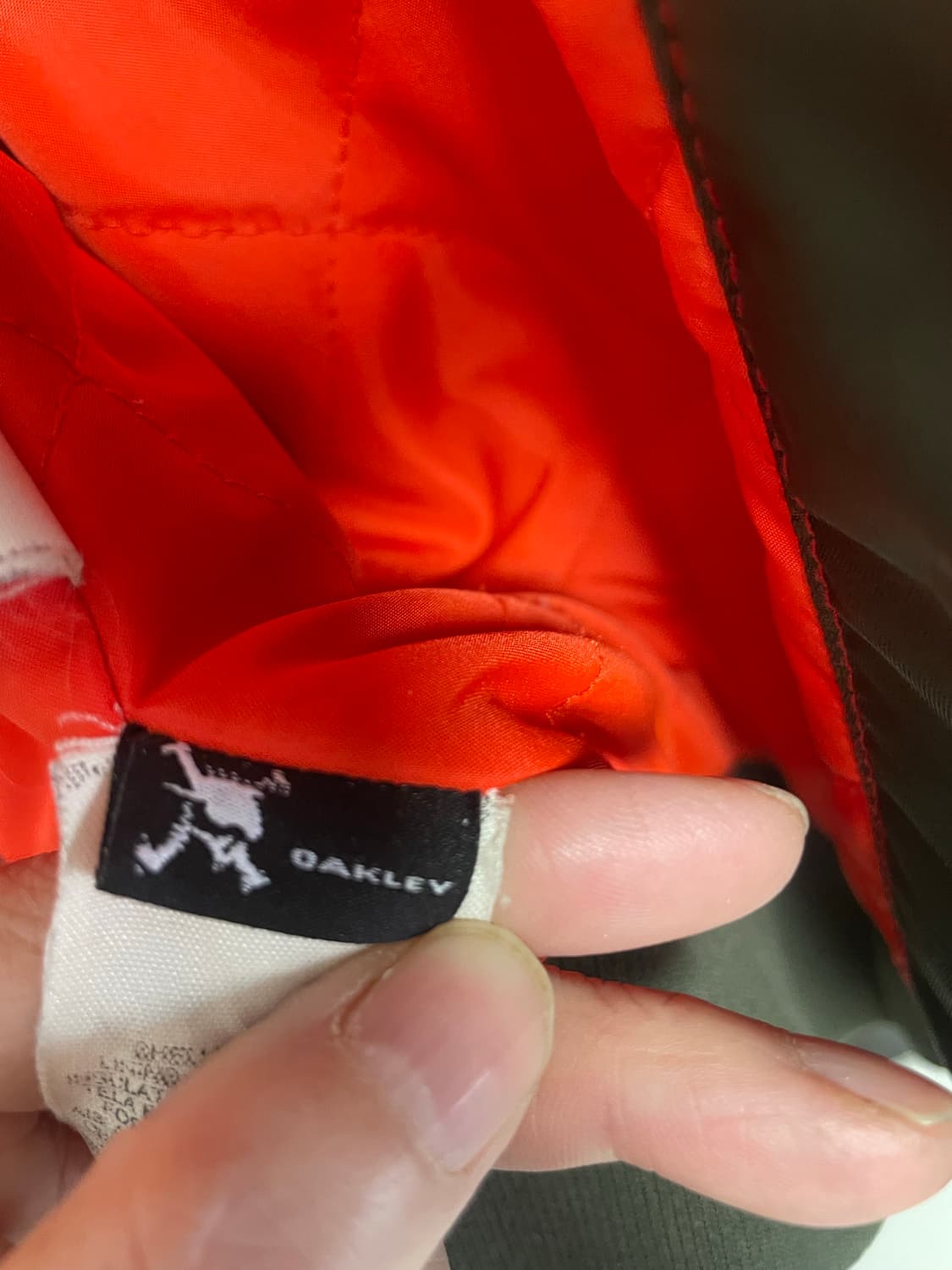 오클리 MA-1 봄버 자켓 카키 상품이미지4