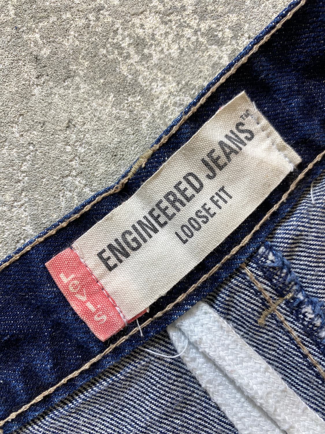 [29] 00s 리바이스 엔지니어드진 루즈 핏 데님팬츠 상품이미지7
