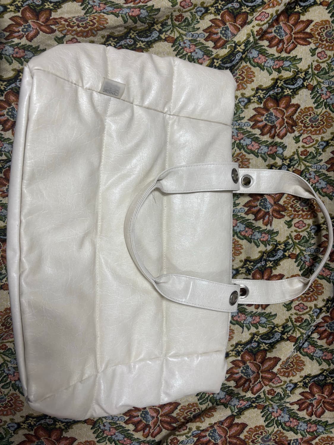 쿨사이드옵더필로우 MY EYELET TRAVEL BAG cream 상품이미지3