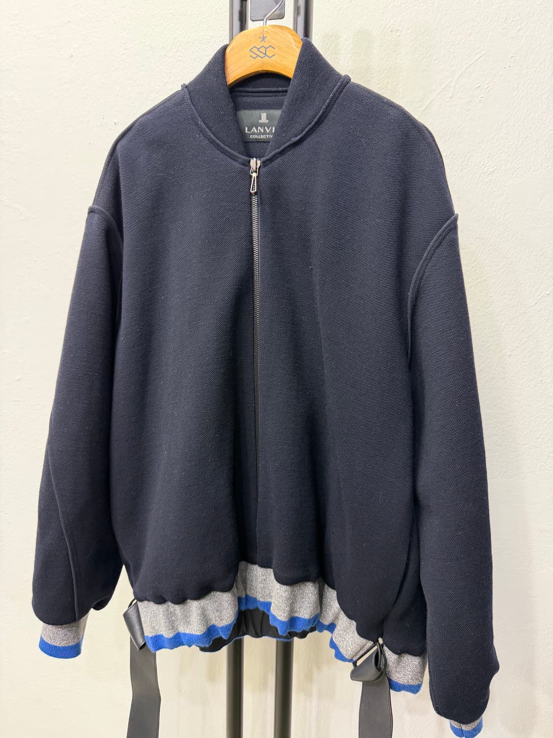 정품) LANVIN 랑방 한섬 가죽 디테일 집업 니트 자켓 88 상품이미지2