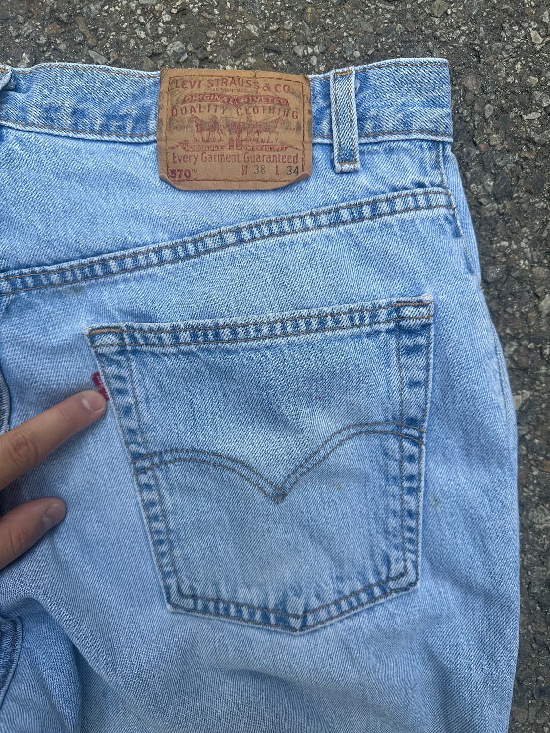 빈티지 리바이스 570 배기핏 데님 팬츠 상품이미지3