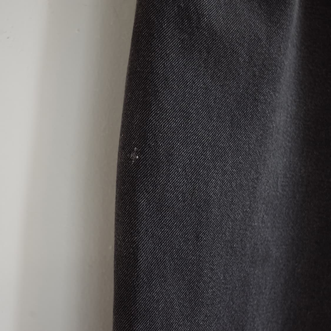 90's Levi's 570 Black Denim Pants 상품이미지4