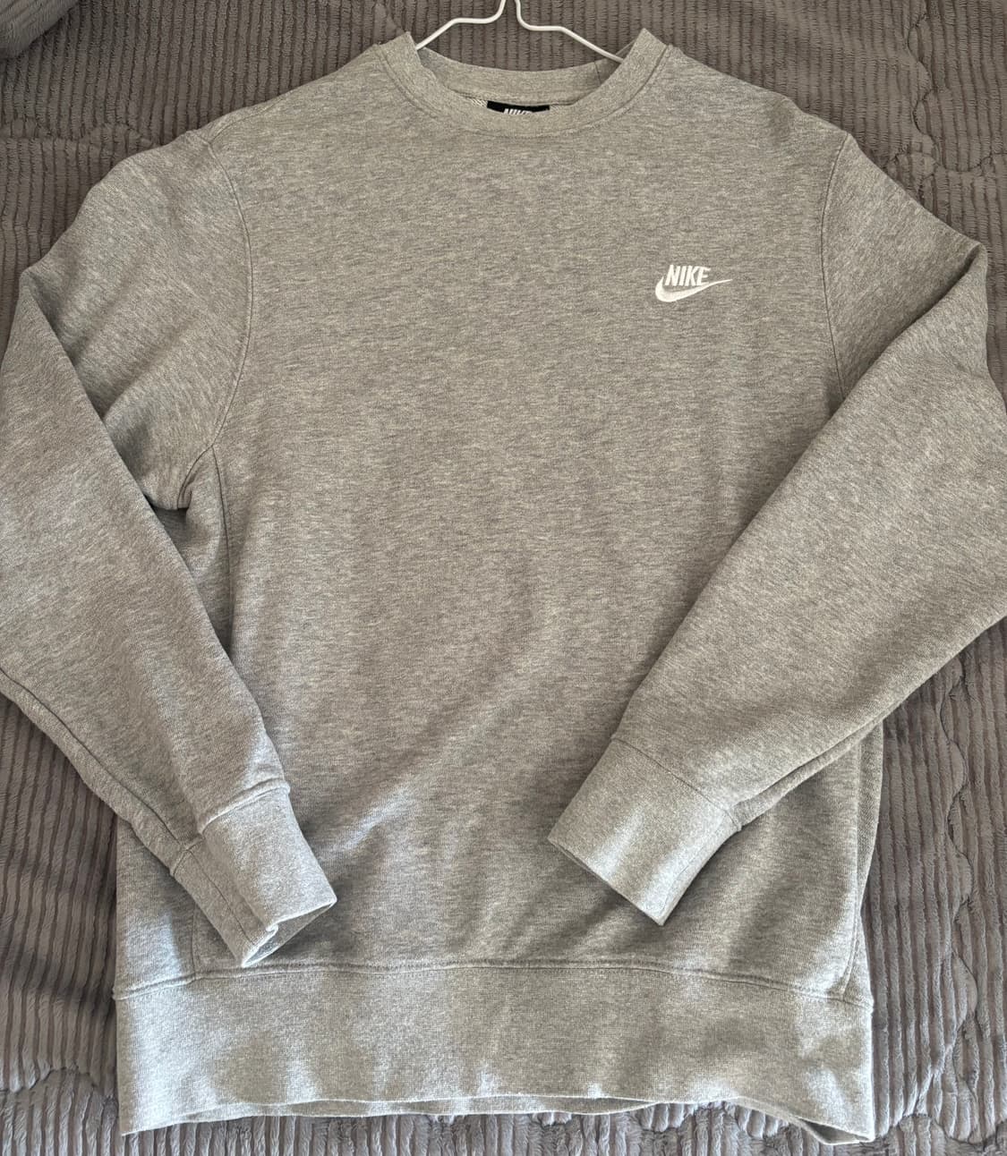 나이키 맨투맨 상품이미지1