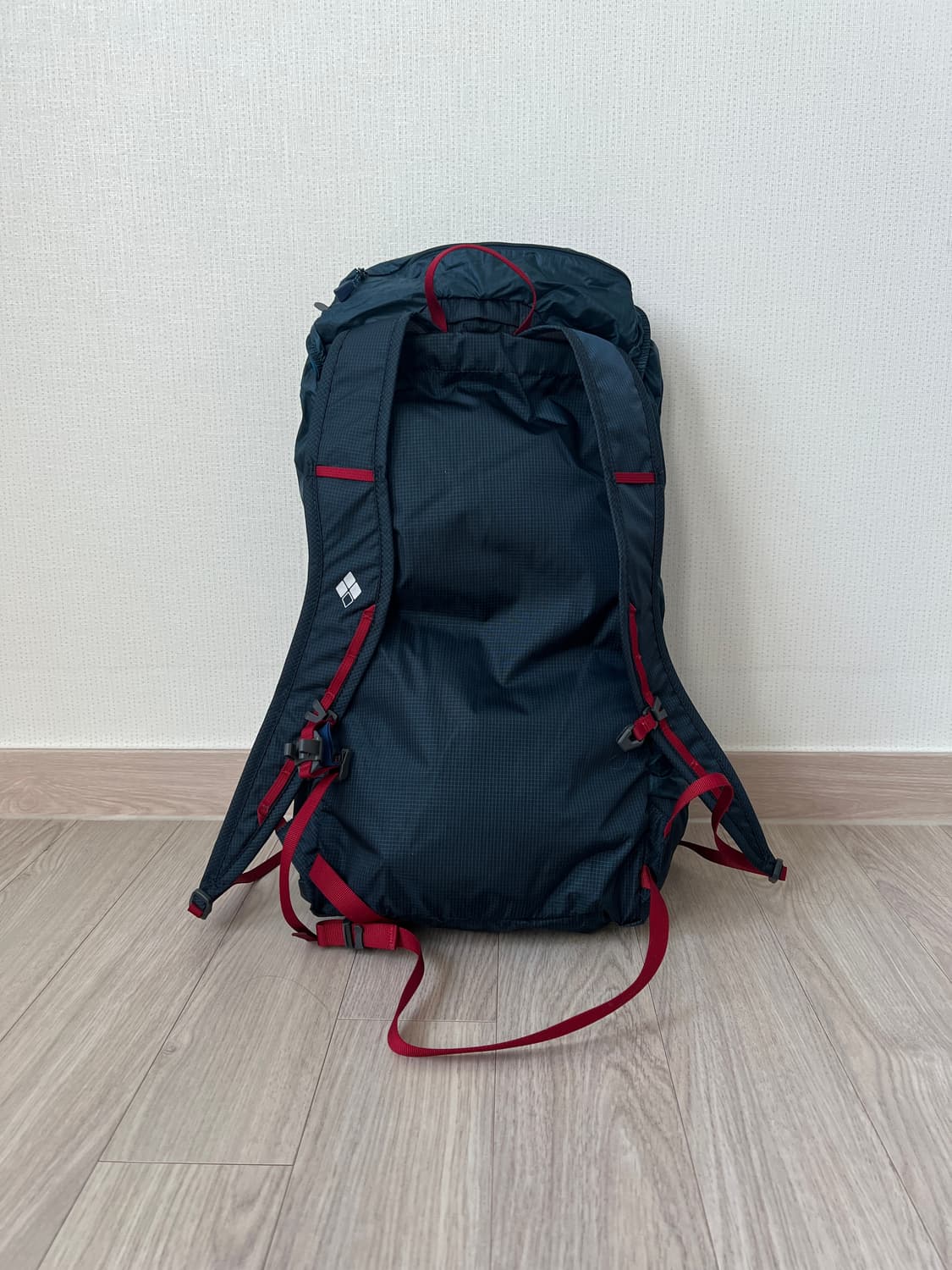 (새상품) 몽벨 버사라이트 팩 20 백팩 블루 블랙 상품이미지5