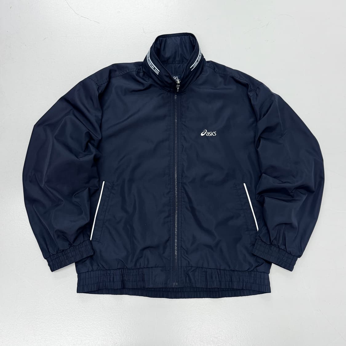 아식스 00s 오버핏 올드스쿨 바람막이 자켓 상품이미지2